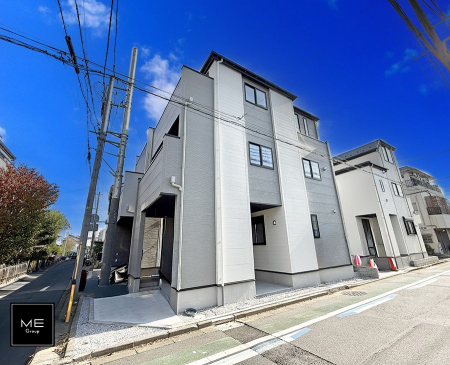 nOώʐ^ OρV炵n܂ꏊŁAƑJ[߂