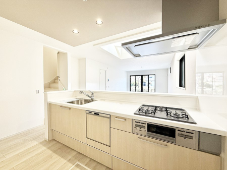 �L�b�`�� �����������������Ɗy�����Ȃ�A���K�ȃL�b�`�����