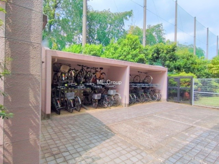 ̑ Oρ]ԂgƑɂS̒փXy[X~nɂp