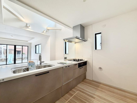 �L�b�`�� �������V���v���ŋ@�\�I�A�����g���₷���L�b�`��