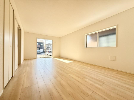 rO 났ƏΊ炪W܂AS܂郊rO