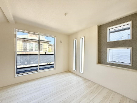 ���̑����� �������D��ŉ��₩�Ȏ��Ԃ��������