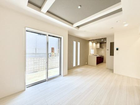 ���r���O �������S���������ꏊ�A�������߂����郊�r���O