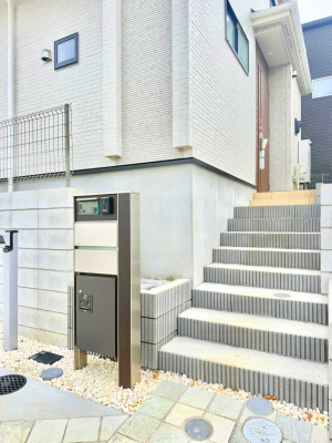 ���̑����� �ݔ����s�ݎ��ł��ו����󂯎���֗��ȑ�z�{�b�N�X