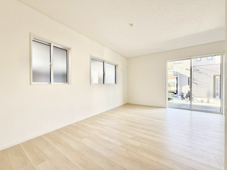 ���r���O ���������R�Ɖ�b�����܂��A�S�n�悢�ЂƂƂ�