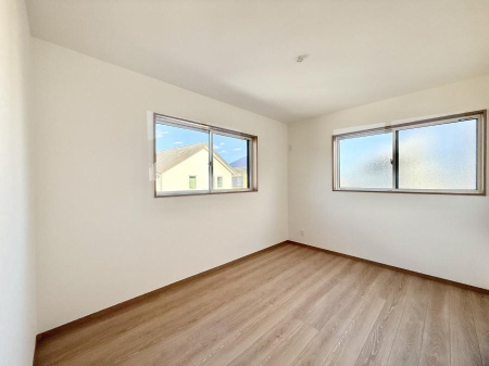 ̑ F̂ŉ₩ȎԂy߂܂