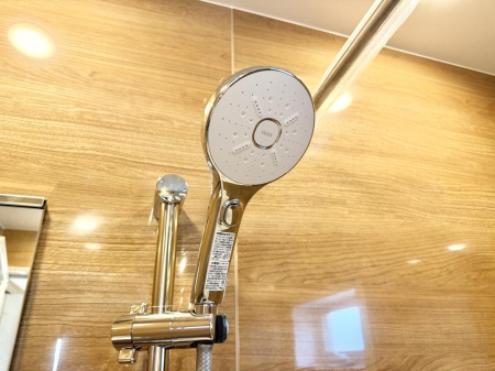 ̑ ݔ茳ŊȒPɎ~ł邽߁A̖ʌ炷Ƃł܂B