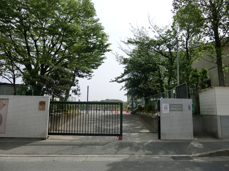 ӊ wZ 700m s쐶cwZ