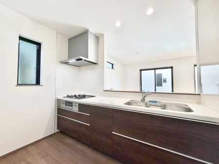 �L�b�`�� �����������������Ɗy�����Ȃ�A���K�ȃL�b�`�����