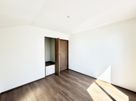 �q������ �������Ƌ�⃌�C�A�E�g�����R�ɔz�u�ł��邽�ߎg�����肪�ǂ����K�ɉ߂����܂�