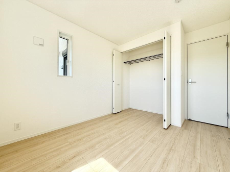 �q������ ����