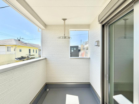 �o���R�j�[ ����