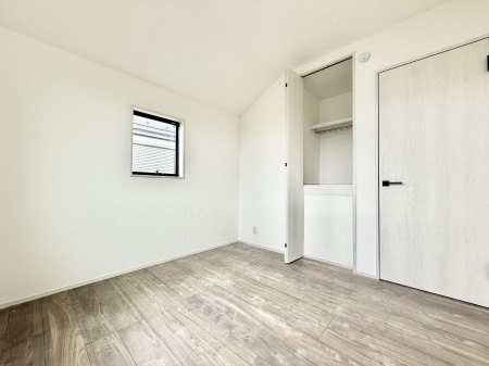 �Q�� �������Ƌ�����܂��z�u����΍L�X�Ƃ�����Ԃ��g�������₷���A�����b�N�X�������Ԃ��߂����܂�