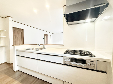 �L�b�`�� �������V���v���Ŕ������S�n�悢���Ԃ𐶂ރL�b�`�����