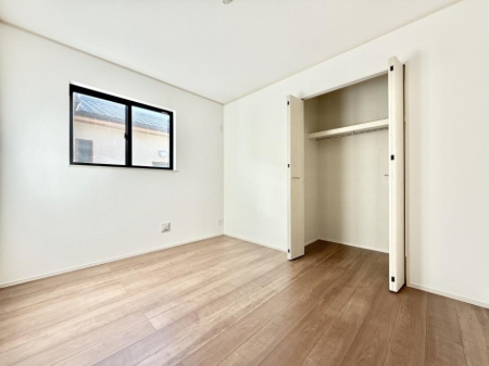 �Q�� ���������̔z�u��ʋC���̗ǂ��݌v�ŕ����̋�C�������炸�A��ɐV�N�ȋ�C������܂�