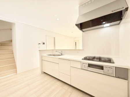 �L�b�`�� �������Ƒ����J��[�߂�A������̂���L�b�`��