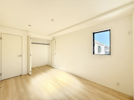 �Q�� ���������̔z�u��ʋC���̗ǂ��݌v�ŕ����̋�C�������炸�A��ɐV�N�ȋ�C������܂�