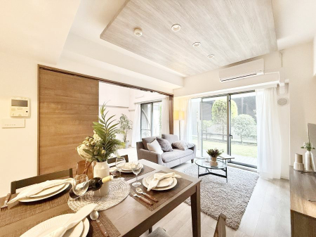 ̑ Ƒ̏Ί炪ӂA났̋