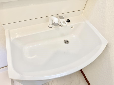 ���̑����� �ݔ����ׂ��������܂Ő􂢂₷���֗��ȃn���h�V�����[�t��