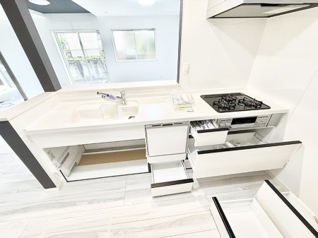 �L�b�`�� ����