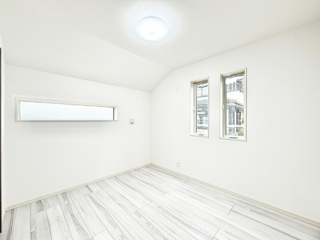 �q������ ����