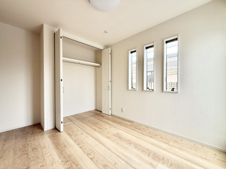 ���̑����� �����������������F�����̂������ŉ��₩�Ȏ��Ԃ��y���߂܂�