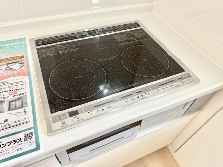 ̑ ݔꂪyȂhgNbLOq[^[ł