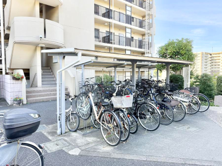 ̑ OρƐꂽ֏ŁA]Ԃ̕ۊǂSł