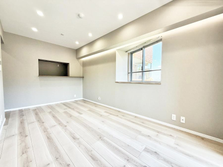 ���r���O ���������났�ƏΊ炪�W�܂�A�S���܂郊�r���O