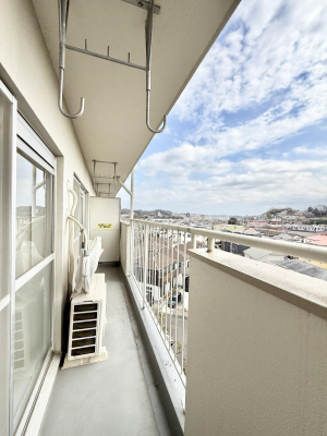 �o���R�j�[ ������ �G�߂̈ڂ낢����������J���I�ȋ�Ԃł�