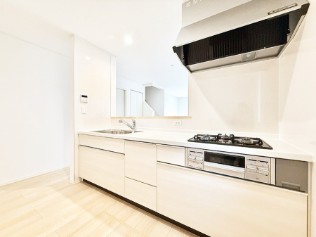 �L�b�`�� �������V���v���Ŕ������S�n�悢���Ԃ𐶂ރL�b�`�����