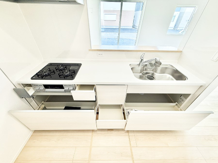 �L�b�`�� �������Ƒ����J��[�߂�A������̂���L�b�`��