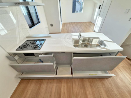 �L�b�`�� �������A�C�f�A�L����A�N���G�C�e�B�u�ȗ������