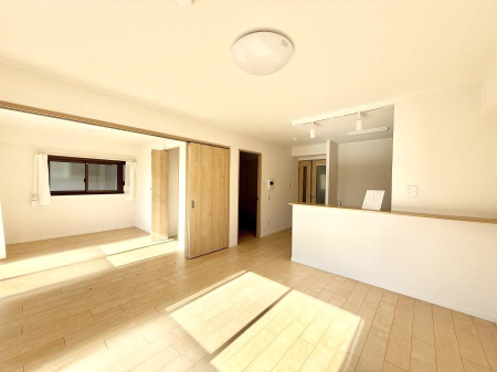 ���r���O ���������ƕ���������A�����b�N�X�ł�����