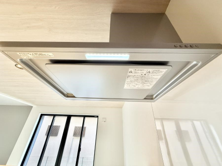 ���̑����� �ݔ����������̏��C����������C��ɗU������A�����I�ɔr�����ł��܂��B