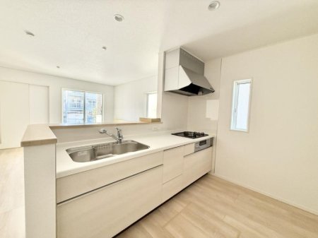 �L�b�`�� ����