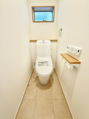 �g�C�� ����