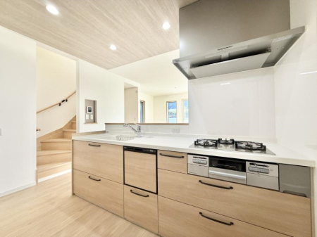 �L�b�`�� ����