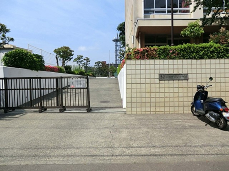 ���ӊ� ���w�Z 1100m ����s����̑򒆊w�Z