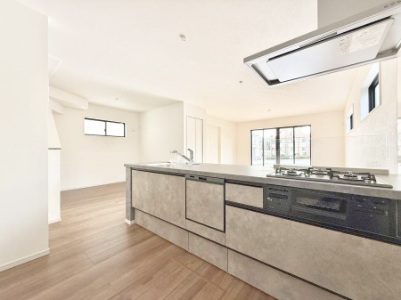 �L�b�`�� �������Ƒ����J��[�߂�A������̂���L�b�`��