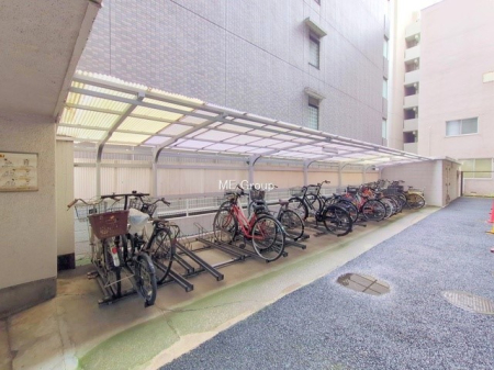 ̑ OρƐꂽ֏ŁA]Ԃ̕ۊǂSł