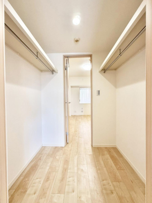 ���[ ����