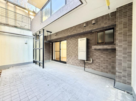 �o���R�j�[ ����