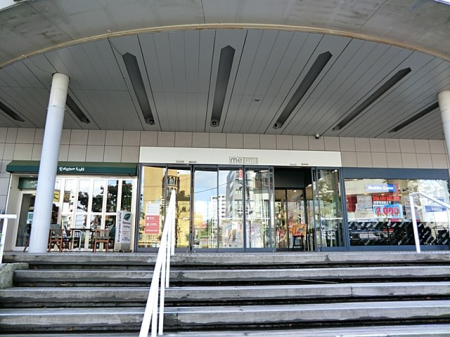 ���ӊ� �V���b�s���O�Z���^�[ 800m �~�E�B���{