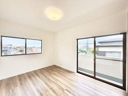 �q������ �����������̍D�݂ɍ��킹���C���e���A�𐮂��₷�����𔽉f�ł���ꏊ�ł�