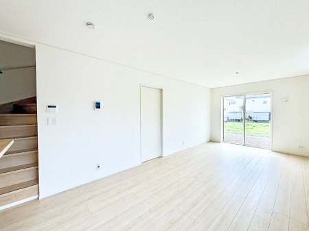 ���r���O ���������ƕ���������A�����b�N�X�ł�����