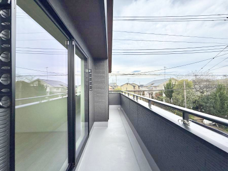 �o���R�j�[ ������ �G�߂̈ڂ낢����������J���I�ȋ�Ԃł�