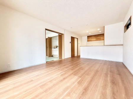 ���̑����� �������Ƒ��̏Ί炪���ӂ��A���났�̋��