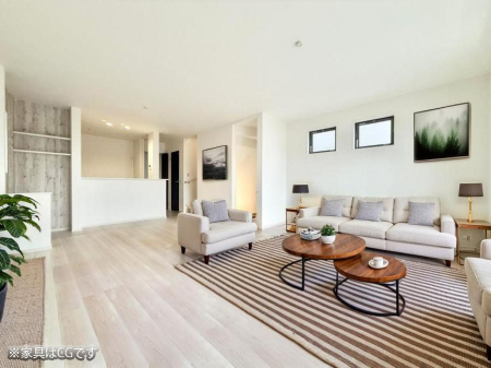 ���r���O ���������났�ƏΊ炪�W�܂�A�S���܂郊�r���O