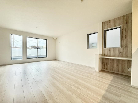 ���r���O ���������R�Ɖ�b�����܂��A�S�n�悢�ЂƂƂ�